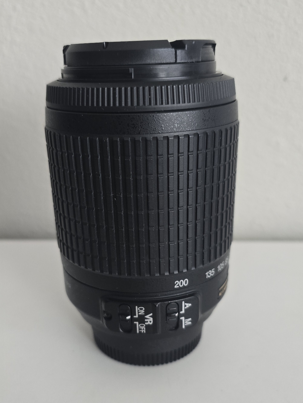 NIKON NIKKOR Lens 55-200mm - Picture 2 of 5